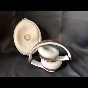 Beats Solo 3 over ear headphones